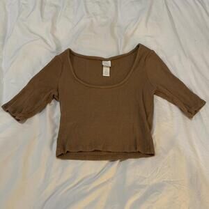Women's Tan Cropped Scoopneck‎ Shirt
